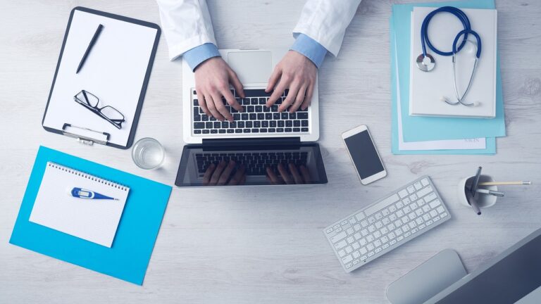 Despido estando de baja médica: ¿es legal y qué puedes hacer?